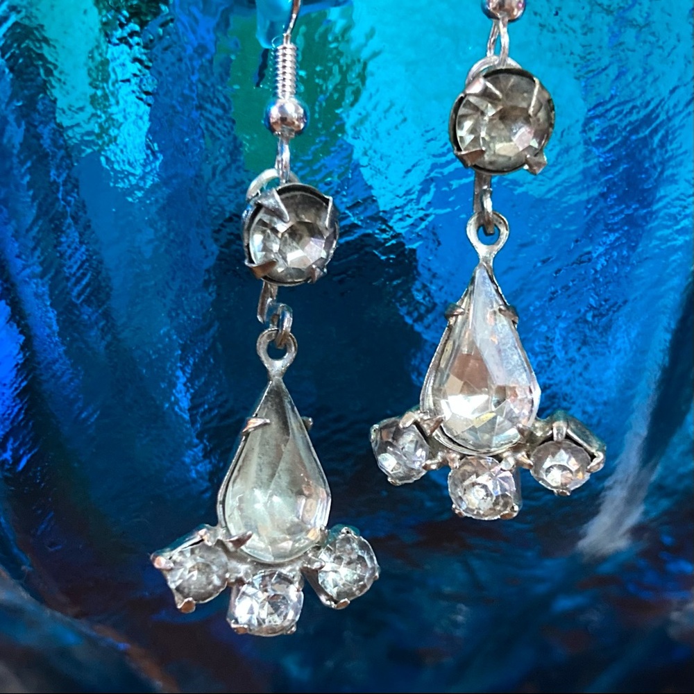 Vintage Rhinestone Drop Earrings